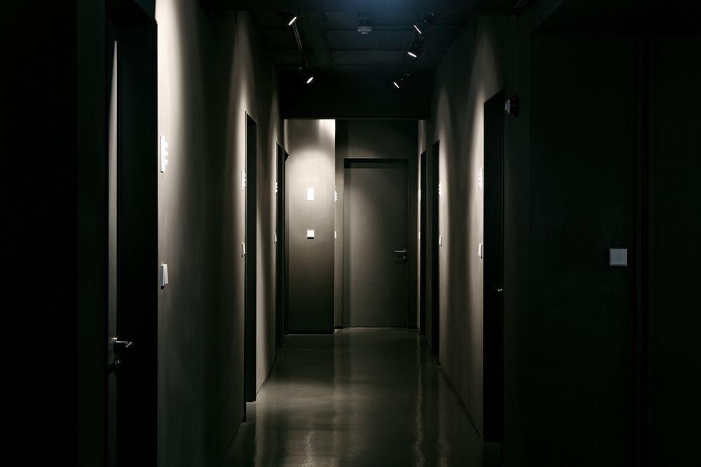 Small House Big Door Seoul Exterior foto